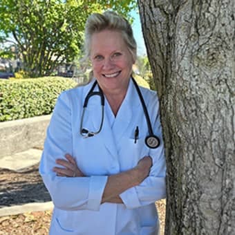 Dr. Karen Klentos Dr. Karen Klentos