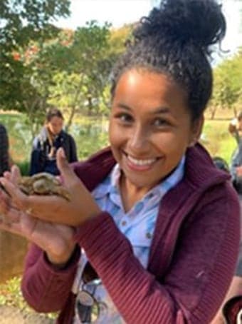 Dr. Eve Indiviglio Dr. Eve Indiviglio